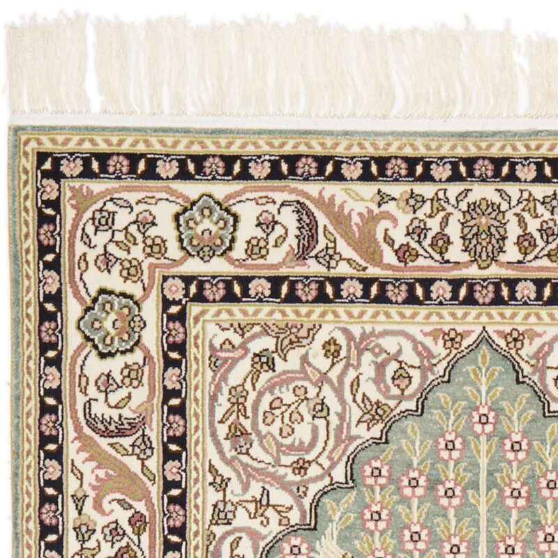 Hereke Oriental Rug 78 × 125 cm, Wool, hand-knotted — view 5