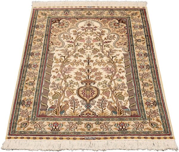 Hereke Oriental Rug 78 × 126 cm, Silk, hand-knotted — view 2