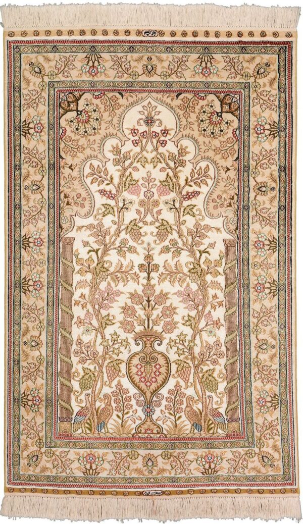 Hereke Oriental Rug 78 × 126 cm, Silk, hand-knotted