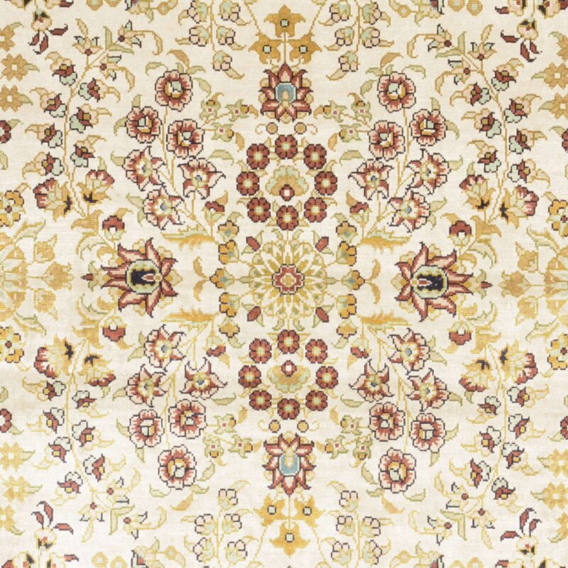 Hereke Oriental Rug 79 × 123 cm, Silk, White/Beige, hand-knotted — view 4