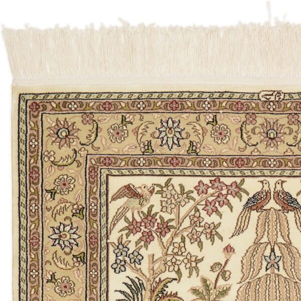 Hereke Oriental Rug 79 × 123 cm, Silk, White/Beige, hand-knotted — view 5