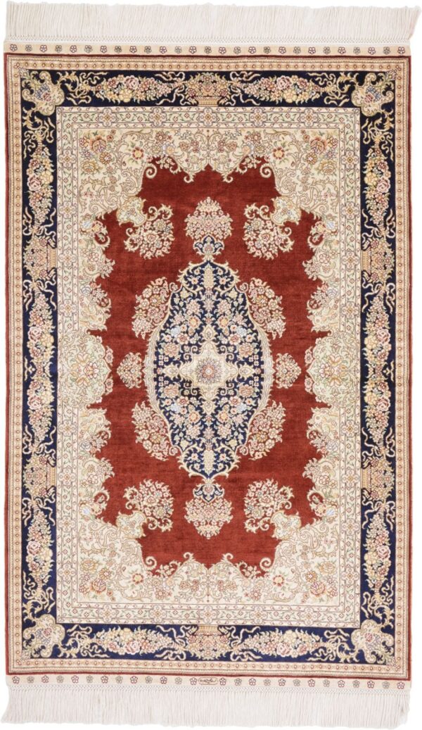 Hereke Oriental Rug 79 × 124 cm, Silk, hand-knotted