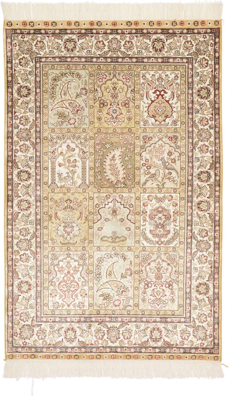 Hereke Oriental Rug 79 × 124 cm, Silk, hand-knotted, exclusive