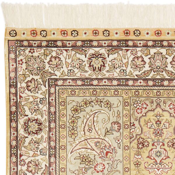 Hereke Oriental Rug 79 × 124 cm, Silk, hand-knotted, exclusive — view 5