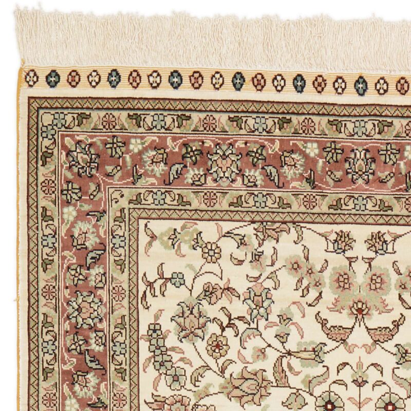 Hereke Oriental Rug 79 × 132 cm, Silk, hand-knotted, exclusive — view 5