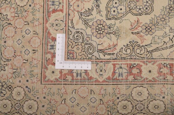 Hereke Oriental Rug 80 × 120 cm, Silk, hand-knotted — view 3