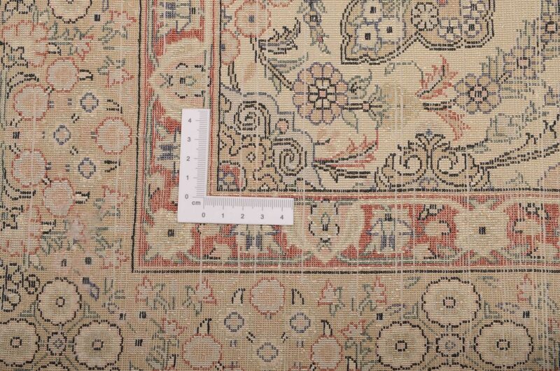 Hereke Oriental Rug 80 × 120 cm, Silk, hand-knotted — view 3