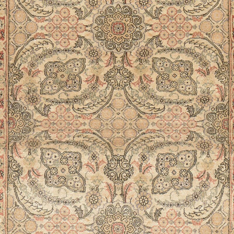 Hereke Oriental Rug 80 × 120 cm, Silk, hand-knotted — view 4
