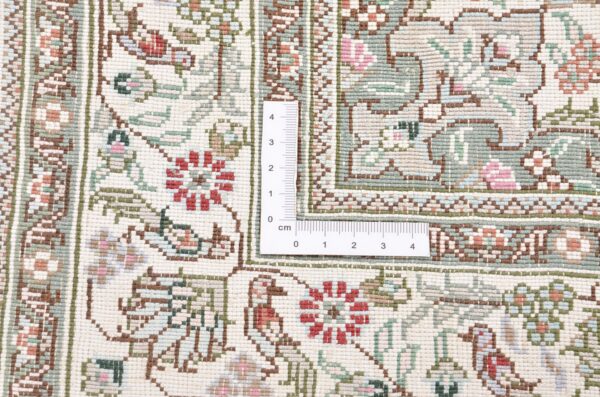 Hereke Oriental Rug 80 × 124 cm, Silk, Red/Orange, hand-knotted — view 4