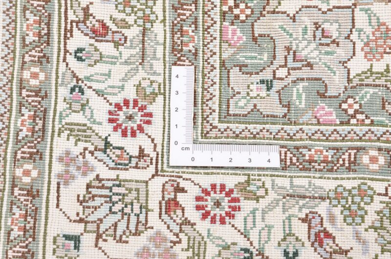 Hereke Oriental Rug 80 × 124 cm, Silk, Red/Orange, hand-knotted — view 4