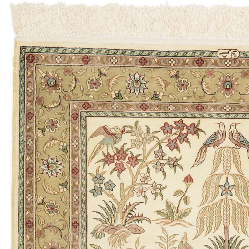 Hereke Oriental Rug 80 × 124 cm, Silk, White/Beige, hand-knotted — view 5