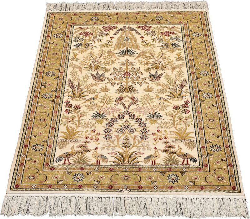 Hereke Oriental Rug 80 × 125 cm, Silk, hand-knotted, exclusive — view 2 Hereke Oriental Rug 80 × 125 cm, Silk, hand-knotted, exclusive — view 2