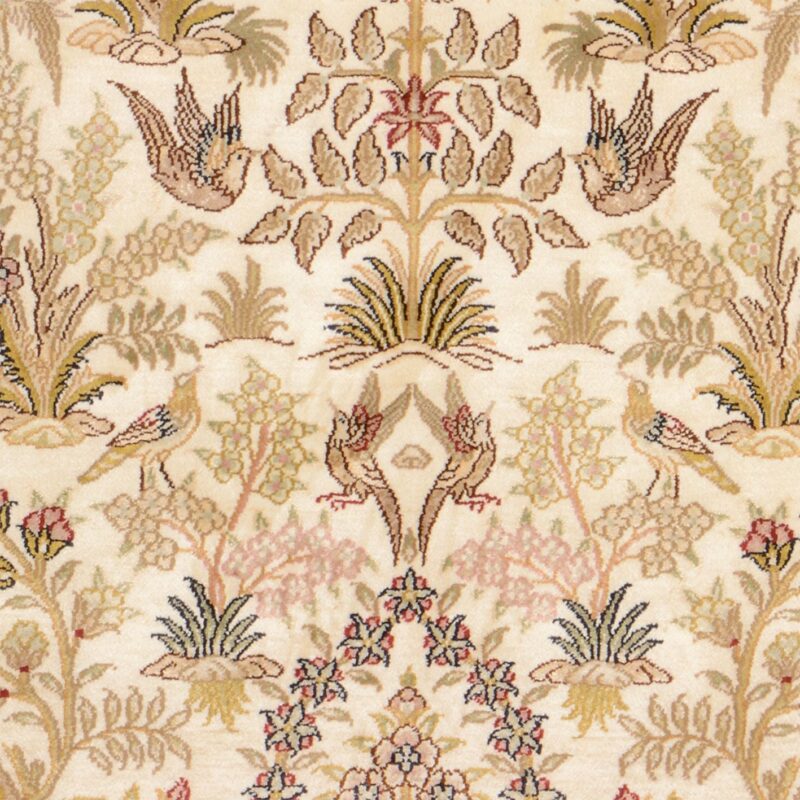 Hereke Oriental Rug 80 × 125 cm, Silk, hand-knotted, exclusive — view 4 Hereke Oriental Rug 80 × 125 cm, Silk, hand-knotted, exclusive — view 4