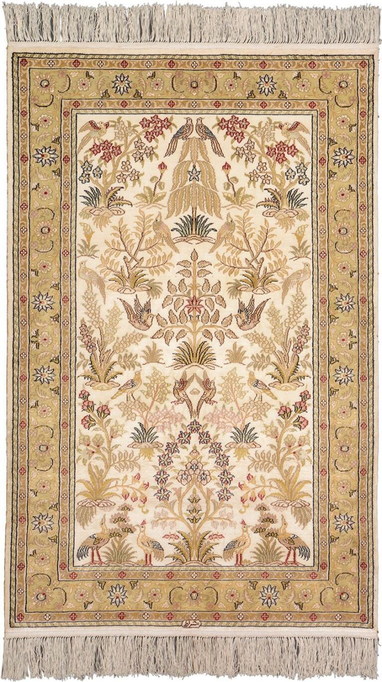 Hereke Oriental Rug 80 × 125 cm, Silk, hand-knotted, exclusive