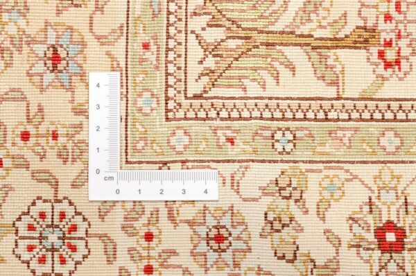 Hereke Oriental Rug 80 × 126 cm, Silk, hand-knotted — view 3