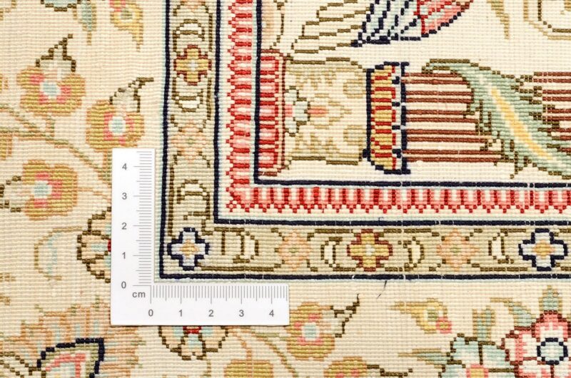 Hereke Oriental Rug 80 × 128 cm, Silk, hand-knotted — view 3