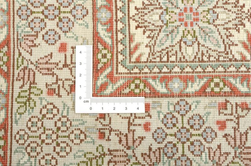 Hereke Oriental Rug 80 × 305 cm, Silk, hand-knotted, exclusive — view 3