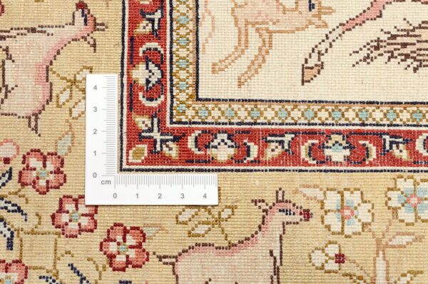 Hereke Oriental Rug 81 × 130 cm, Silk, hand-knotted — view 3