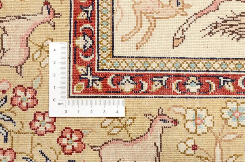 Hereke Oriental Rug 81 × 130 cm, Silk, hand-knotted — view 3