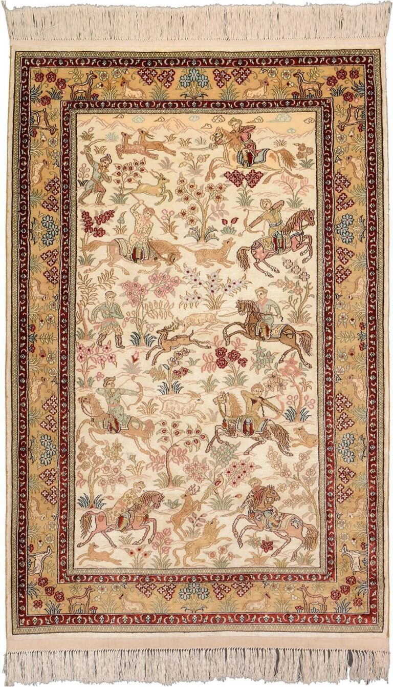Hereke Oriental Rug 82 × 126 cm, Silk, hand-knotted