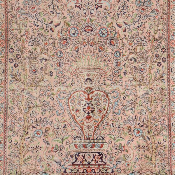Hereke Oriental Rug 90 × 154 cm, Silk, hand-knotted — view 4