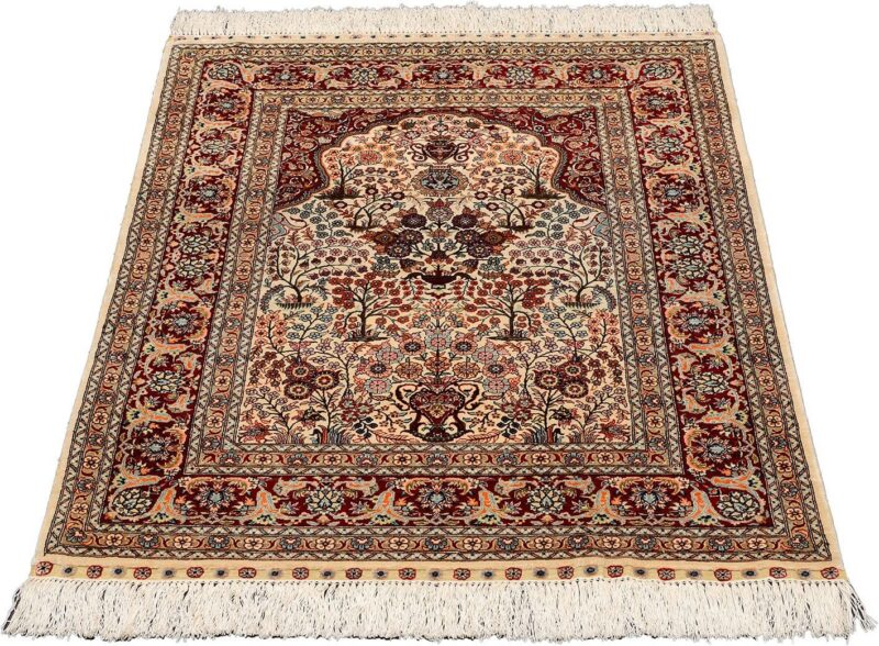 Hereke Oriental Rug 91 × 122 cm, Silk, hand-knotted — view 2