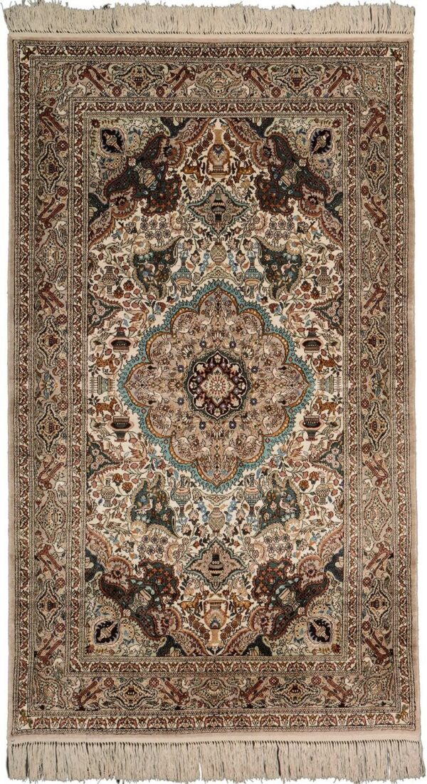 Hereke Oriental Rug 91 × 151 cm, Silk, hand-knotted Hereke Oriental Rug 91 × 151 cm, Silk, hand-knotted