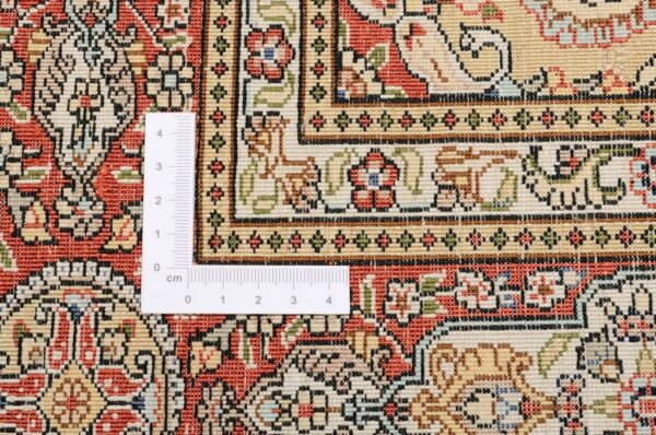 Hereke Oriental Rug 91 × 152 cm, Silk, hand-knotted, exclusive — view 3