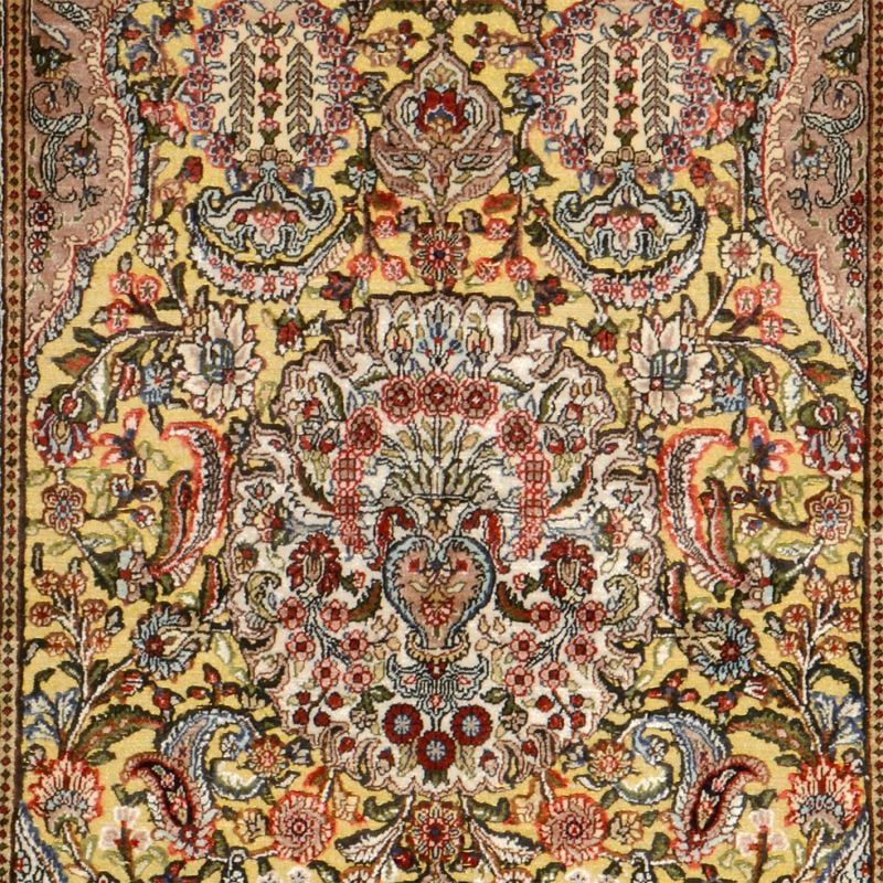 Hereke Oriental Rug 91 × 152 cm, Silk, hand-knotted, exclusive — view 4