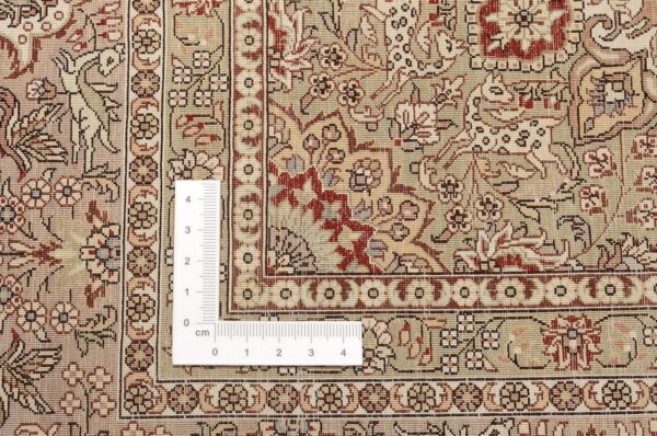 Hereke Oriental Rug 91 × 90 cm, Silk, hand-knotted — view 3