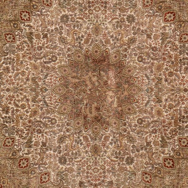 Hereke Oriental Rug 91 × 90 cm, Silk, hand-knotted — view 4