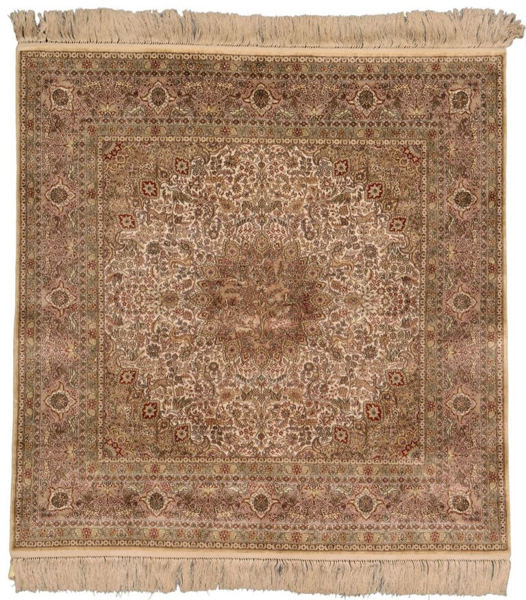 Hereke Oriental Rug 91 × 90 cm, Silk, hand-knotted