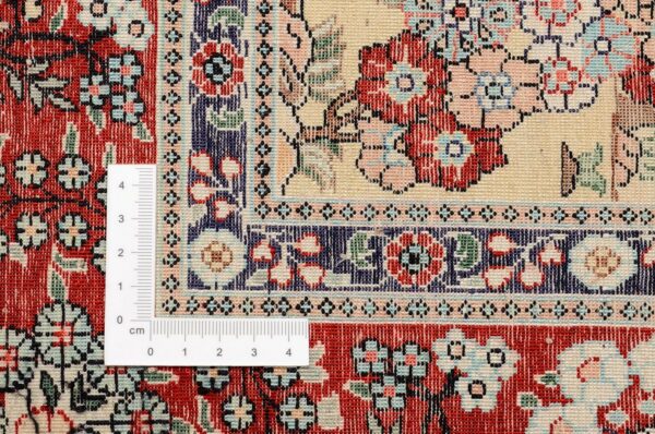 Hereke Oriental Rug 92 × 153 cm, Silk, hand-knotted — view 3