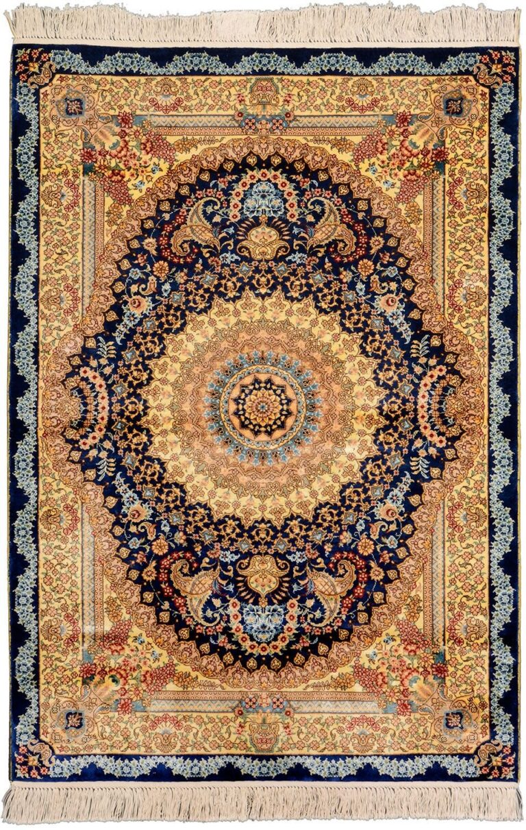 Hereke Oriental Rug 95 × 140 cm, Silk, hand-knotted