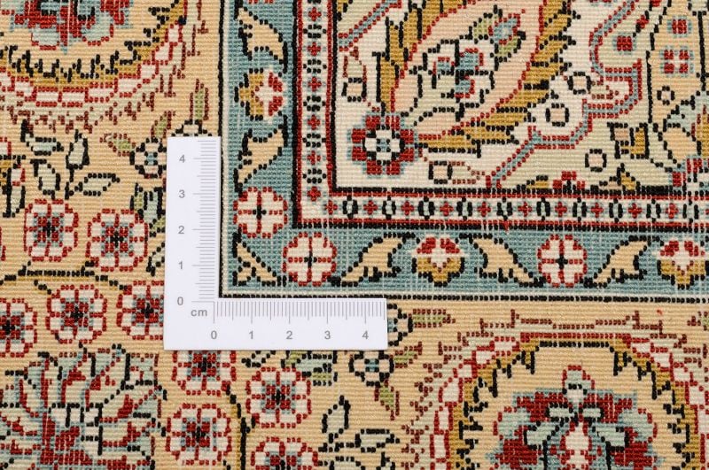 Hereke Oriental Rug 95 × 152 cm, Silk, hand-knotted, fine — view 3