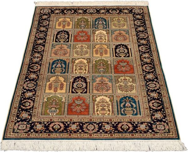 Hereke Oriental Rug 95 × 154 cm, Silk, hand-knotted — view 2