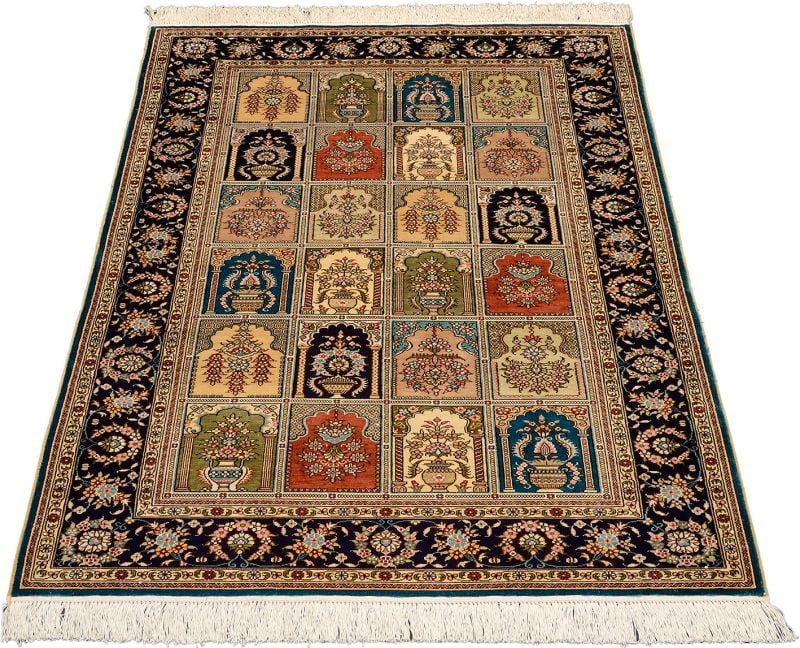 Hereke Oriental Rug 95 × 154 cm, Silk, hand-knotted — view 2