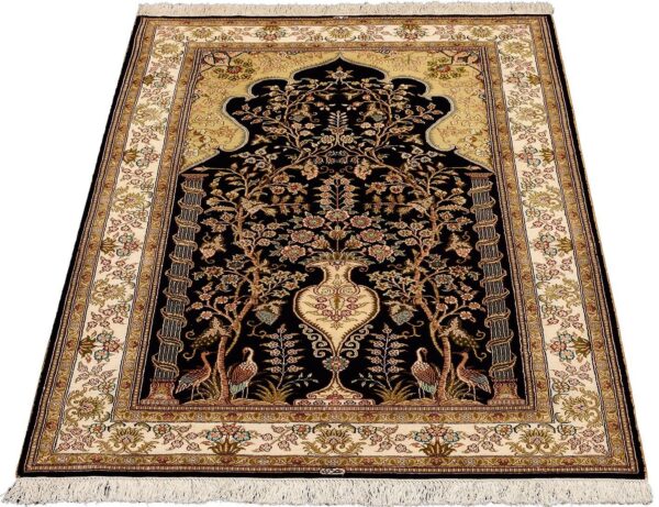 Hereke Oriental Rug 95 × 156 cm, Silk, hand-knotted — view 2