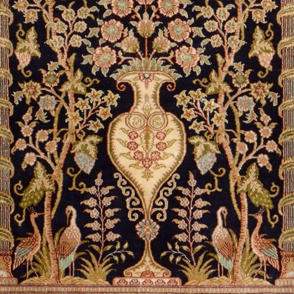 Hereke Oriental Rug 95 × 156 cm, Silk, hand-knotted — view 4