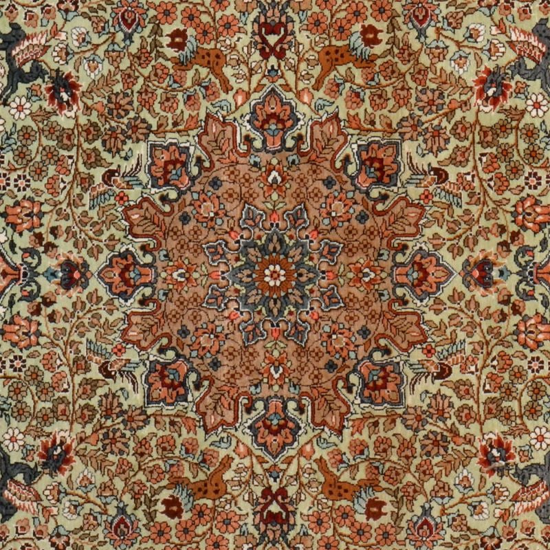 Hereke Oriental Rug 97 × 155 cm, Silk, hand-knotted, antique — view 4 Hereke Oriental Rug 97 × 155 cm, Silk, hand-knotted, antique — view 4