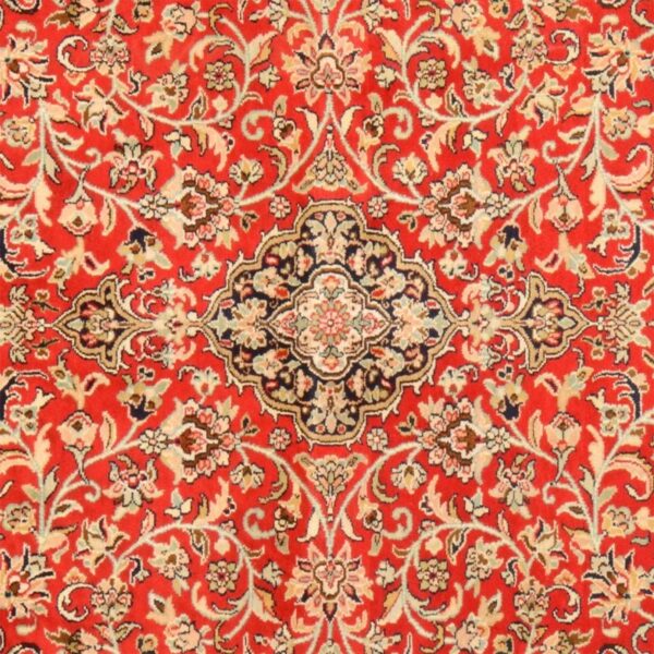 Indian Oriental Rug 124 × 183 cm, Silk, hand-knotted, luxury — view 4 Indian Oriental Rug 124 × 183 cm, Silk, hand-knotted, luxury — view 4