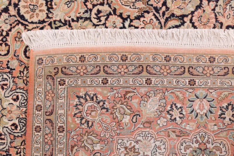 Indian Oriental Rug 159 × 218 cm, Silk, hand-knotted, vintage — view 7