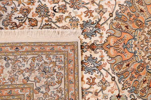 Indian Oriental Rug 170 × 245 cm, Silk, hand-knotted, vintage — view 7