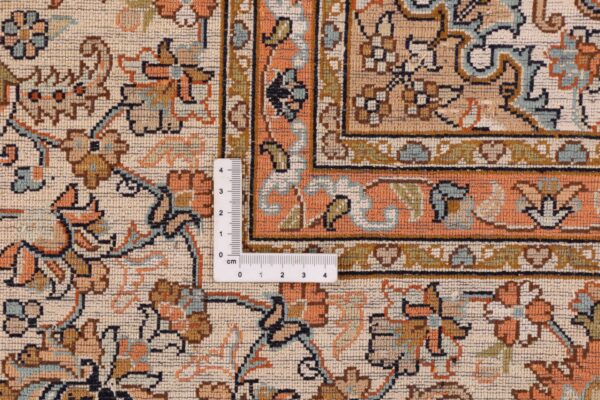 Indian Oriental Rug 170 × 245 cm, Silk, hand-knotted, vintage — view 9