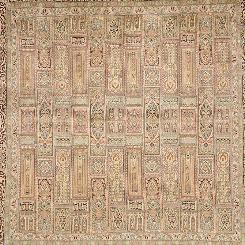 Indian Oriental Rug 201 × 210 cm, Silk, hand-knotted, exclusive — view 6 Indian Oriental Rug 201 × 210 cm, Silk, hand-knotted, exclusive — view 6