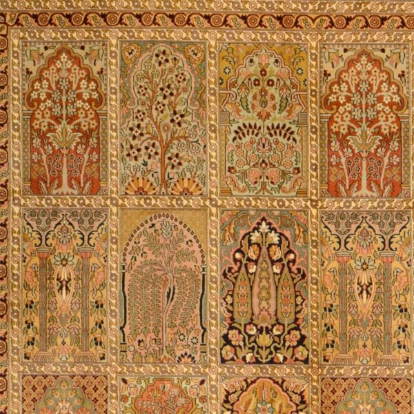 Indian Oriental Rug 219 × 318 cm, Silk, hand-knotted — view 4 Indian Oriental Rug 219 × 318 cm, Silk, hand-knotted — view 4