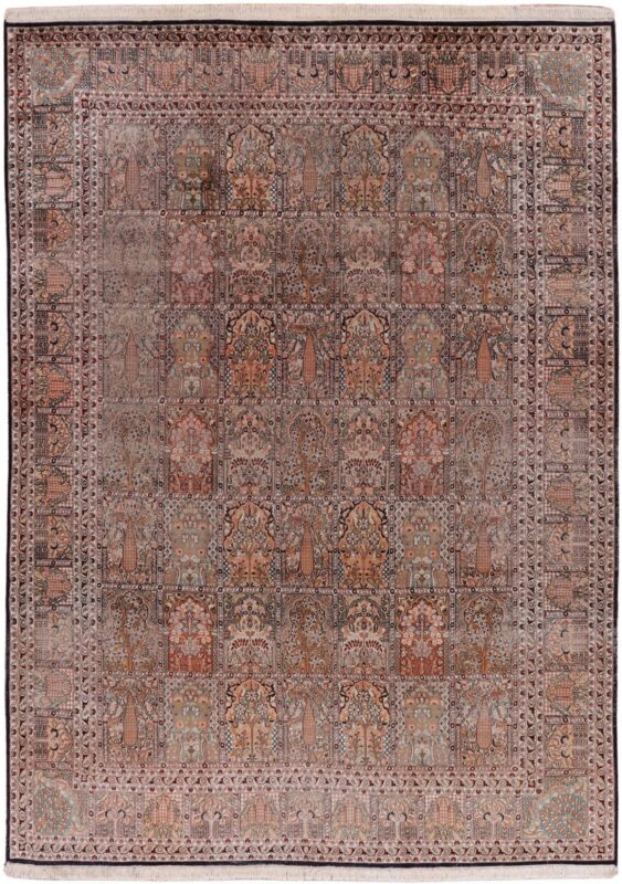 Indian Oriental Rug 243 × 339 cm, Silk, hand-knotted, vintage