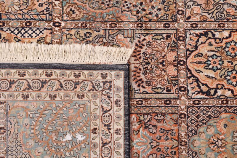 Indian Oriental Rug 243 × 339 cm, Silk, hand-knotted, vintage — view 7
