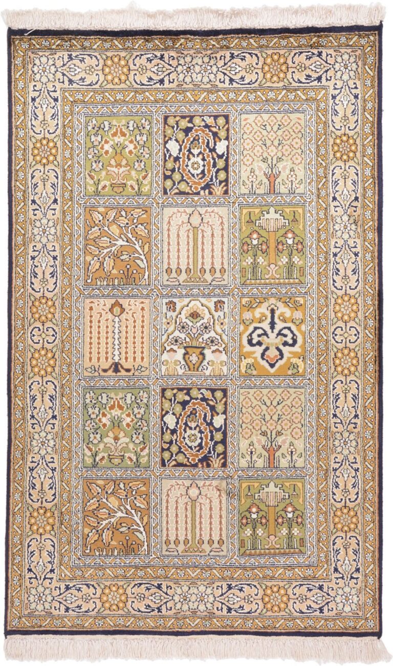 Indian Oriental Rug 78 × 123 cm, Silk, hand-knotted, high quality