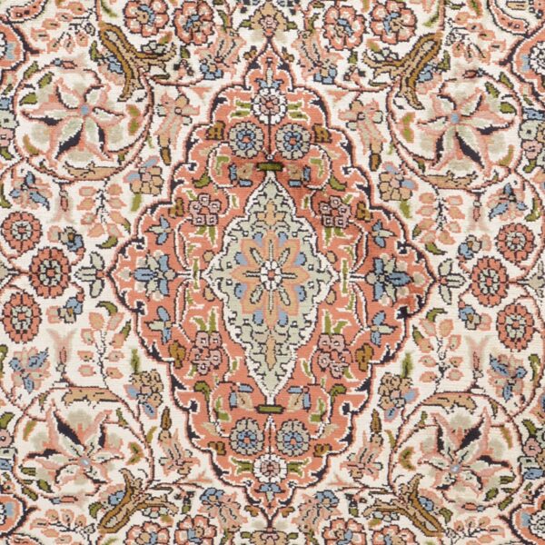 Indian Oriental Rug 79 × 121 cm, Silk, hand-knotted — view 4